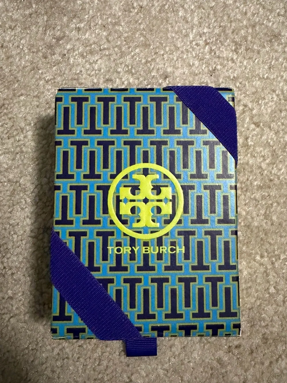 Tory Burch Gold & Cream Logo Keychain Key Ring new in gift box